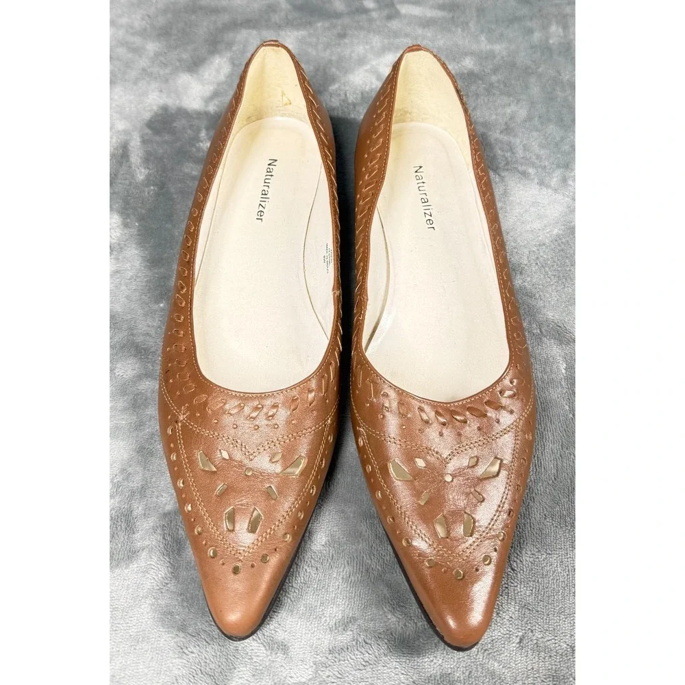 Naturalizer Festival Flats Womens 8 W Brown Leather Cutout Pointed Toe